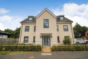 Whitebridge Gardens, Thornbury, Bristol, BS35 2FR